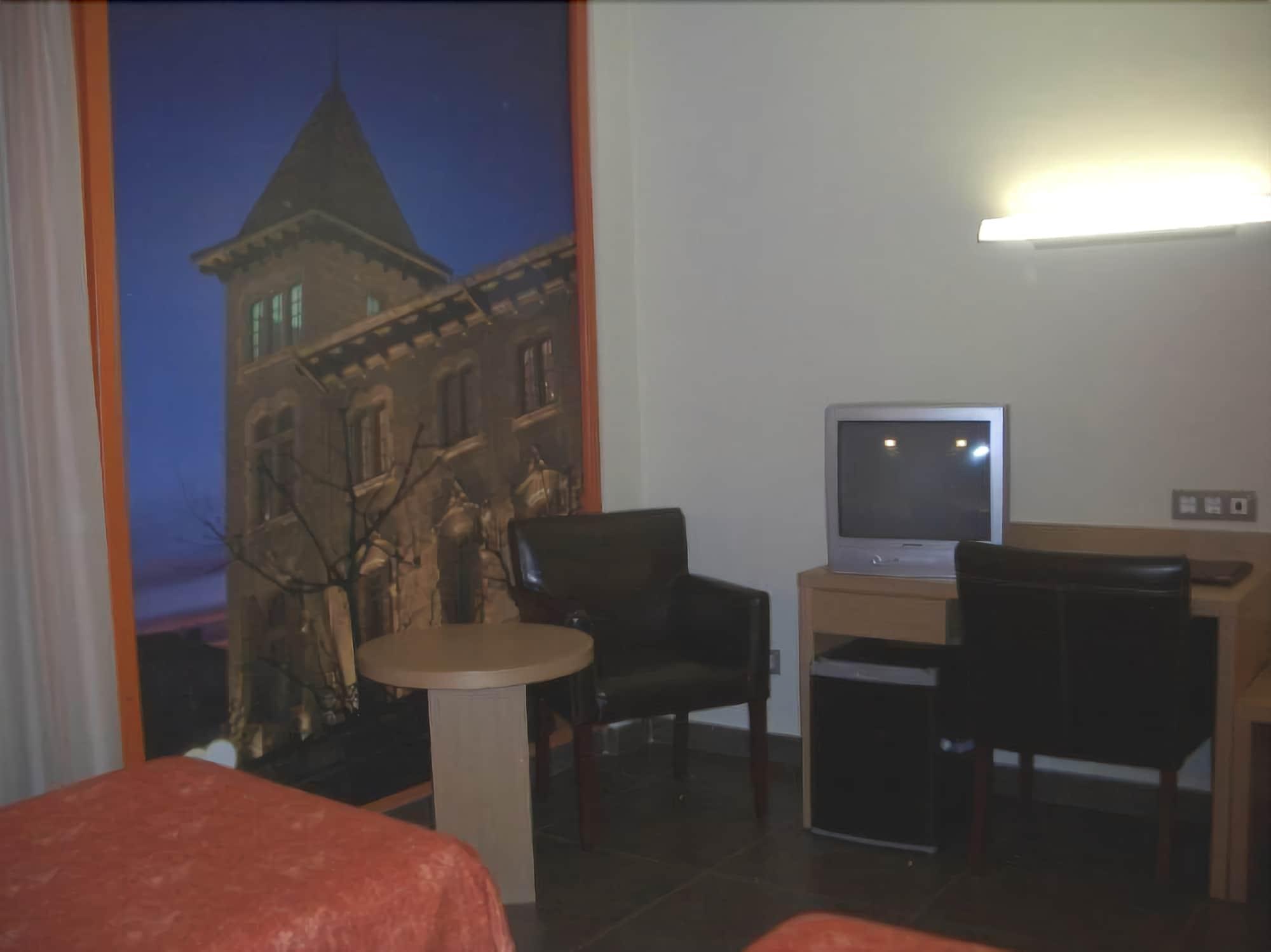 Hotel Pere III El Gran Vilafranca del Penedès Extérieur photo