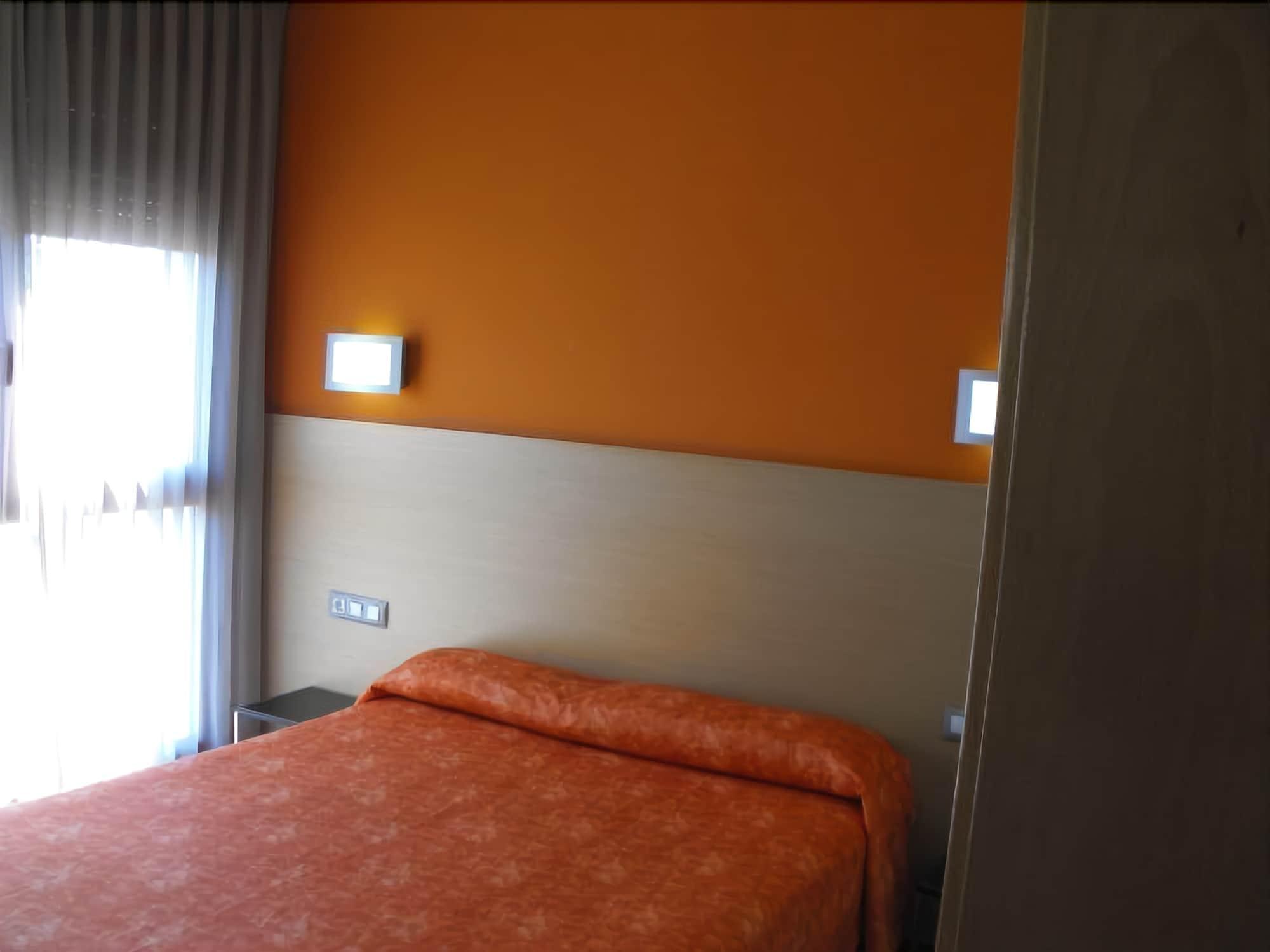 Hotel Pere III El Gran Vilafranca del Penedès Extérieur photo