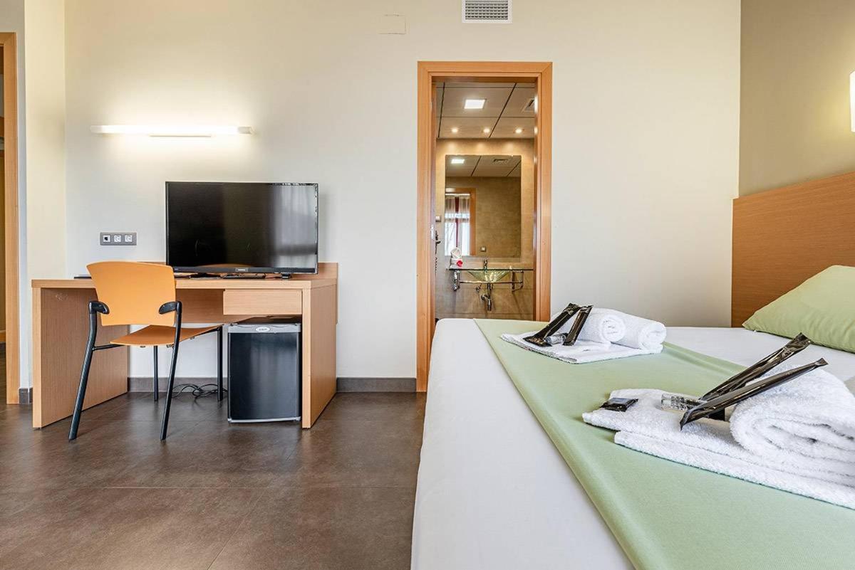 Hotel Pere III El Gran Vilafranca del Penedès Extérieur photo