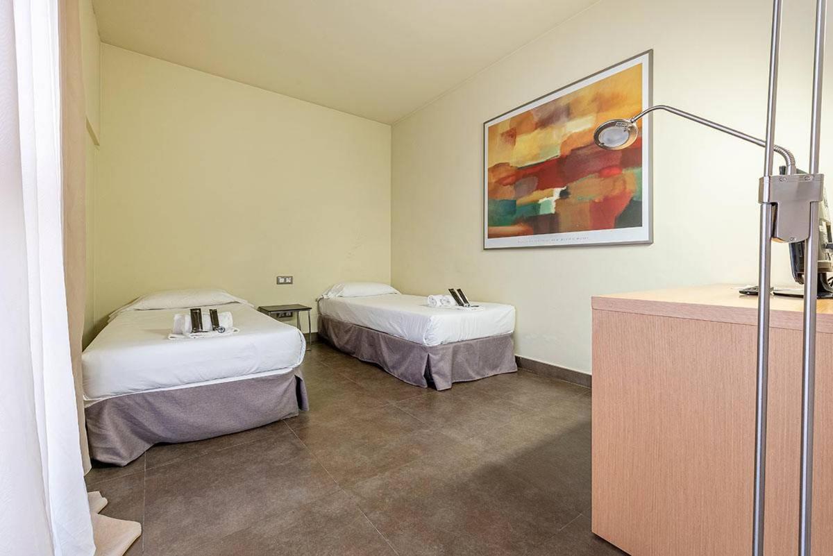 Hotel Pere III El Gran Vilafranca del Penedès Extérieur photo