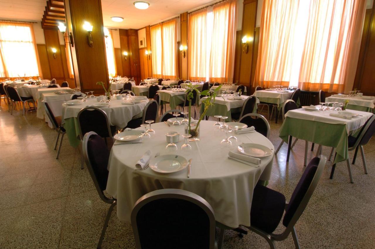 Hotel Pere III El Gran Vilafranca del Penedès Extérieur photo